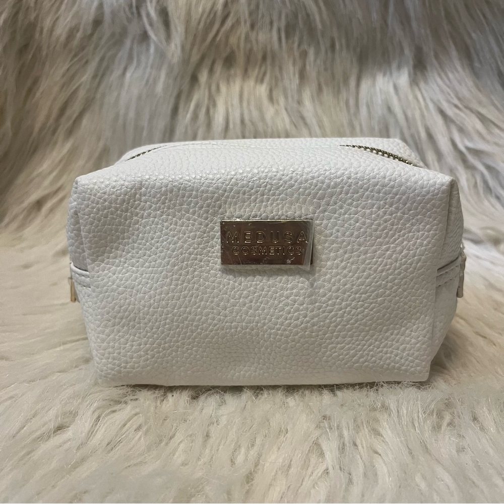 NWOT Medusa Cosmetics Zipper Bag